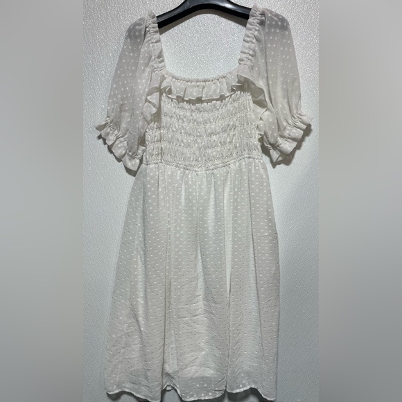 indigo Rose Dresses & Skirts - Elegant White Midi Dress